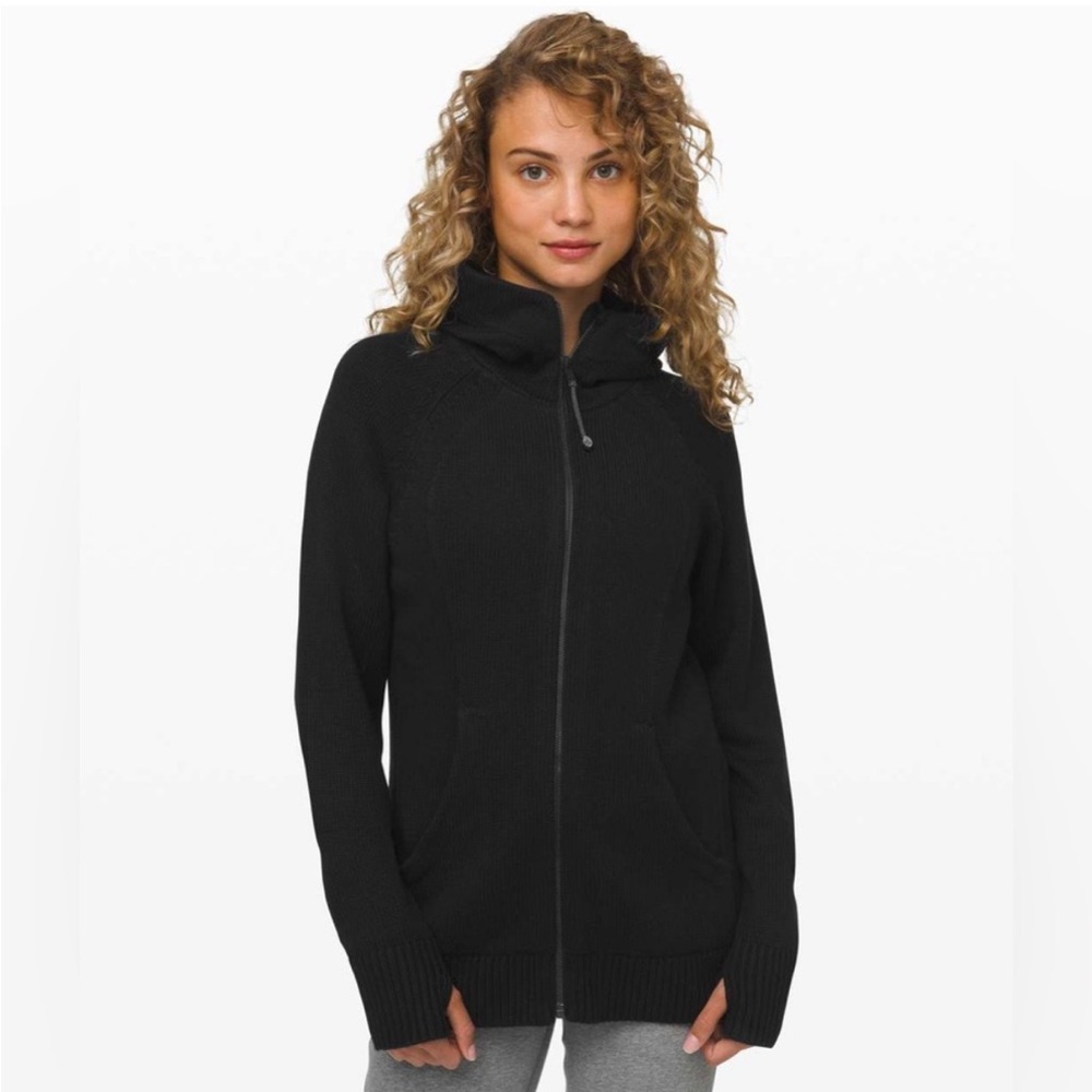*Rare* Lululemon Scuba Hoodie *Cashlu
full zip sweater black women medium W3CN1S